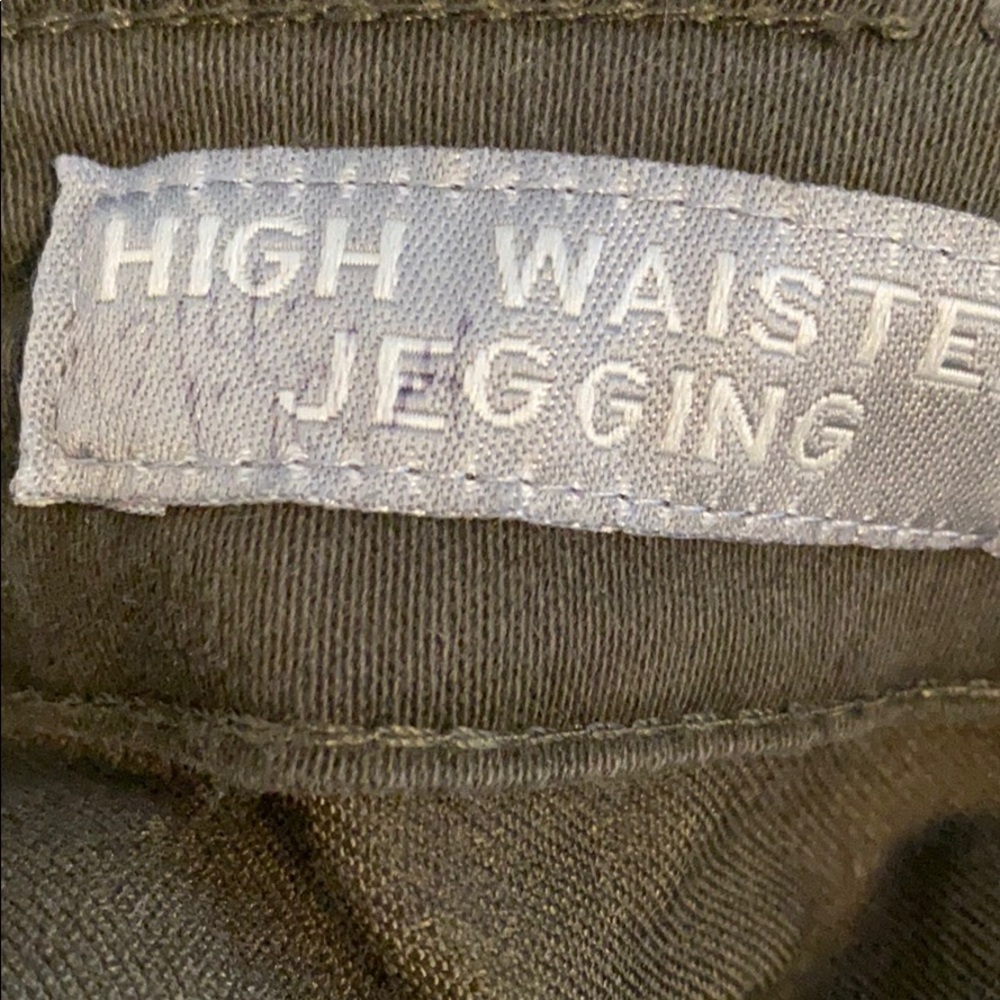 Jegging - Picture 2 of 4